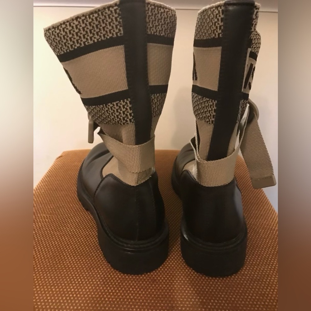 Dior Black Leather & Beige Knit Logo Ankle Boots authentic 100 - Picture 6 of 7